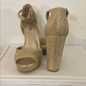 Brash Gold Glamorous Heels with Ankle Strap and Block Heel